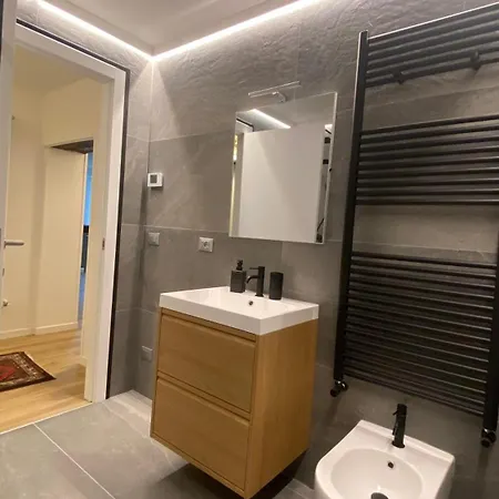 Magnolia 41 *