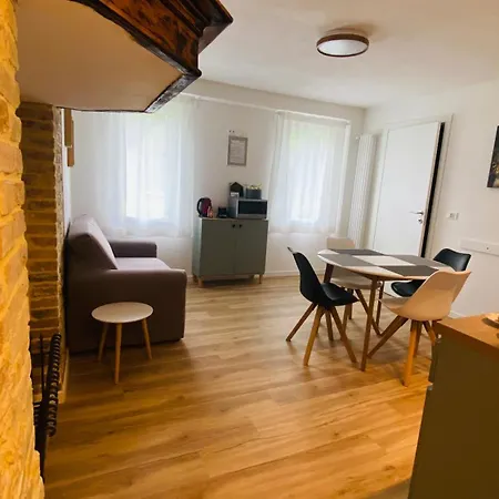Apartman Magnolia 41 *